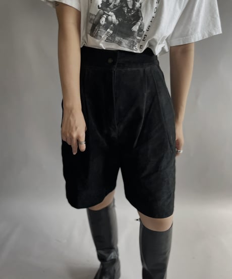 【USED】  Leather By Wilsons Leather Short Pants / 221029-023