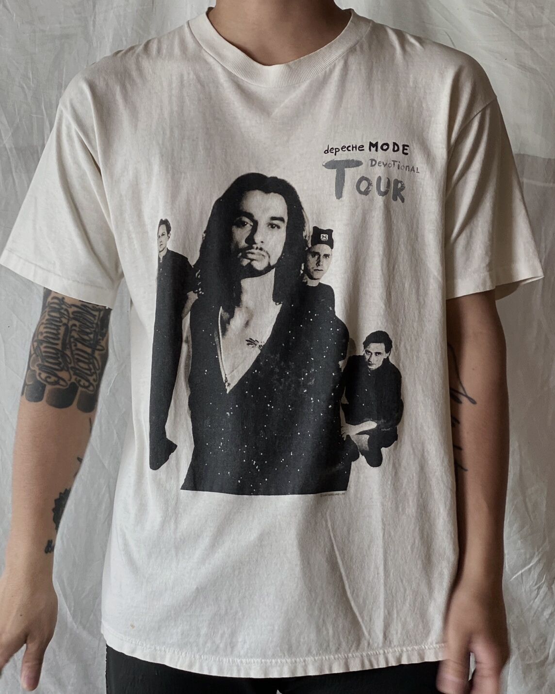 Depeche Mode バンドTシャツ 正しい デペッシュ・モード Violator L Depeche Mode バンドTシャツ 正しい デペッシュ・モード Violator L