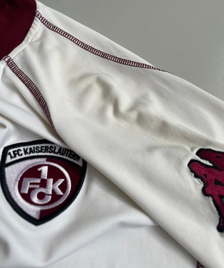 【USED】   Kaiserslautern 2003's Home Game Shirts / 2300515-011