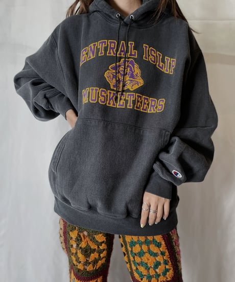【USED】  Champion Reverse Weave Hoodie CENTRAL ISLIP/210902-025