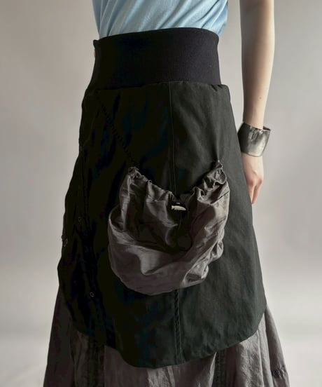【RE;CIRCLE】 RE U.S Military Rebuild Parachute Layered Skirt Black / 260423-006