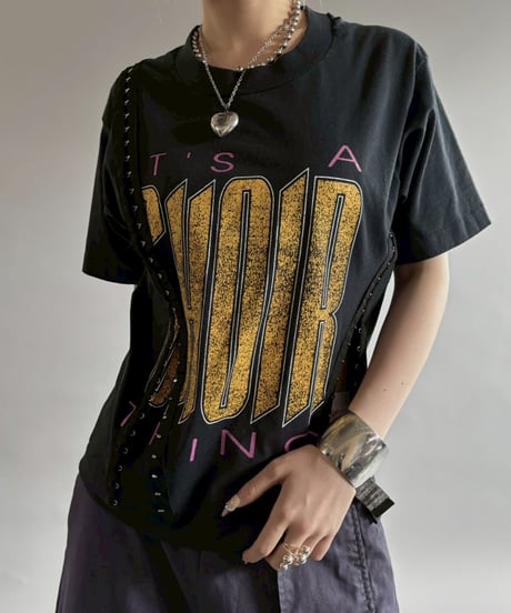 【RE;CIRCLE】 RE Hock Tape T-Shirt  / 250828-010