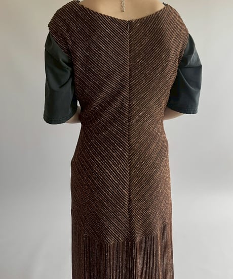 【USED】 Pleats Lame N/S Long One-Piece /250426-013