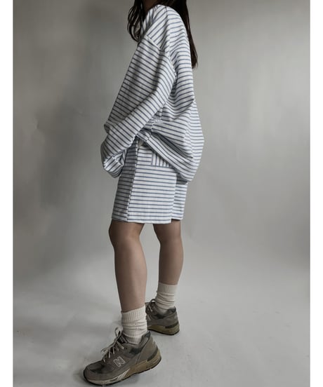 【RE;CIRCLE】 RE Netherlands Sheets Border Top / 220423-006