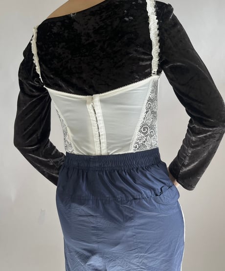 【USED】 Lace Patterned Camisole Corset Top /241221-017