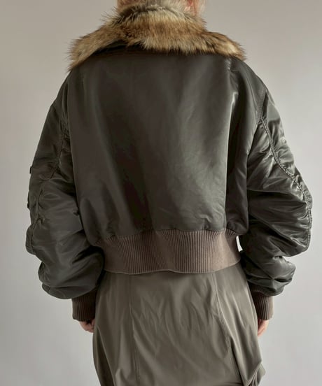 【RE;CIRCLE】  RE MA-1 Fur Collar Short Jacket/ 251120-002
