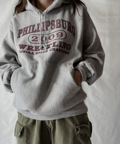 【USED】   Champion Reverse Weave Hoodie PHILLPSBURG/211007-027