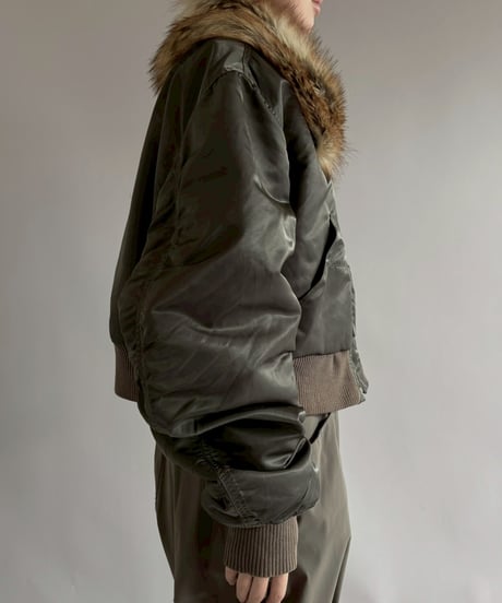 【RE;CIRCLE】  RE MA-1 Fur Collar Short Jacket/ 251120-002