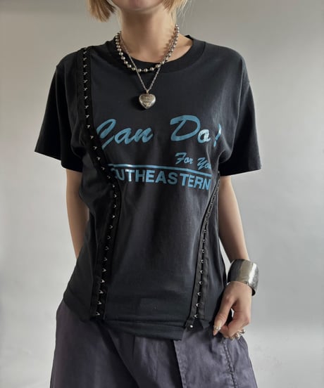 【RE;CIRCLE】 RE Hock Tape T-Shirt  / 250828-011
