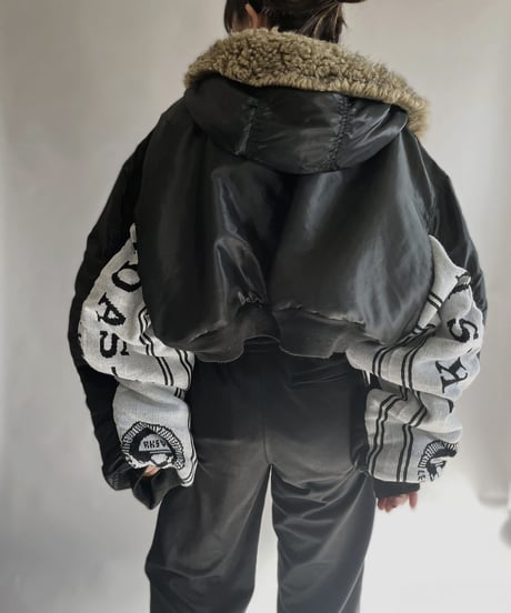 【RE;CIRCLE】 RE Short Soccer Muffler MA-1 / 230126-012