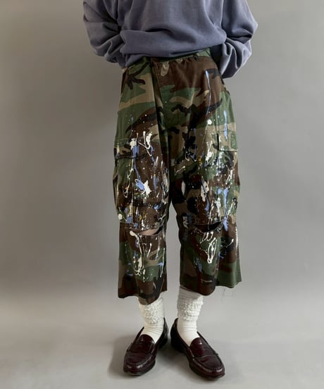 【USED】 Military Camouflage Painted Cut off Shorts / 251101-029