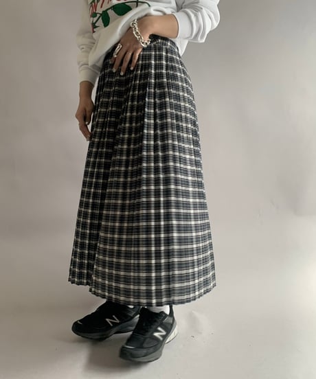 【USED】 ALEXON Check Patterned Pleats Skirt / 241102-017