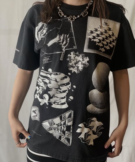 【USED】 S/S T-shirt M.C.Escher ①/210617-017