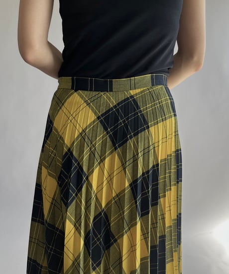 【USED】 Check Patterned Pleats Kilt Skirt / 241019-023