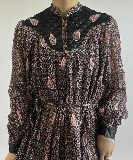 【USED】  Paisley Pattern Lame Long One-Piece /250301-017