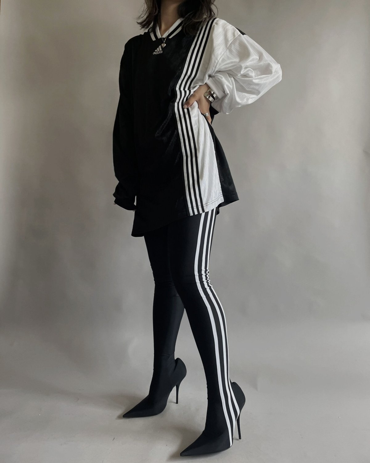 9/6（土）終了予定　Balenciaga adidas pants 9/6（土）終了予定 Balenciaga adidas pants - メルカリ