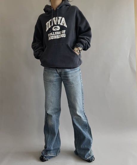 【USED】  'IOWA College of Nursing' Hoodie / 220917-008
