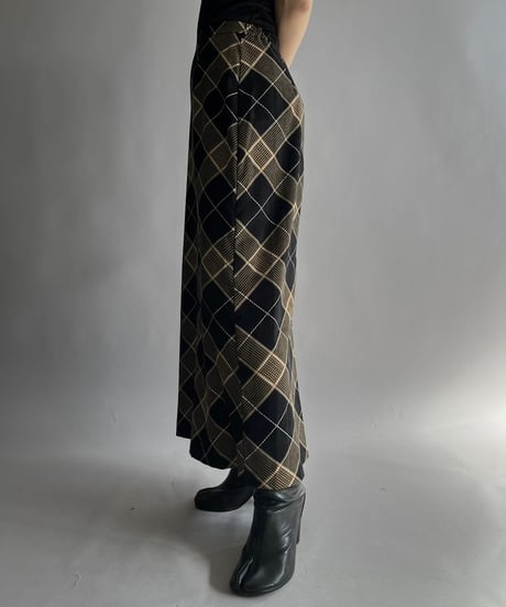 【USED】 Check Patterned Velour Skirt / 241019-025