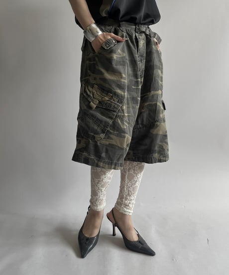 【USED】 Camouflage Wide Cargo Shorts /250712-014