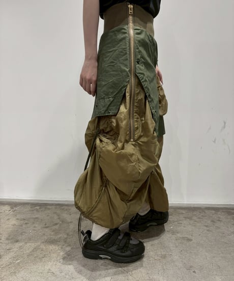 【RE;CIRCLE】 RE U.S Military Rebuild Parachute Layered Skirt Khaki / 260423-007