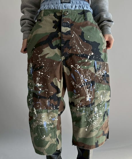 【USED】 Military Camouflage Painted Cut off Shorts / 251108-016