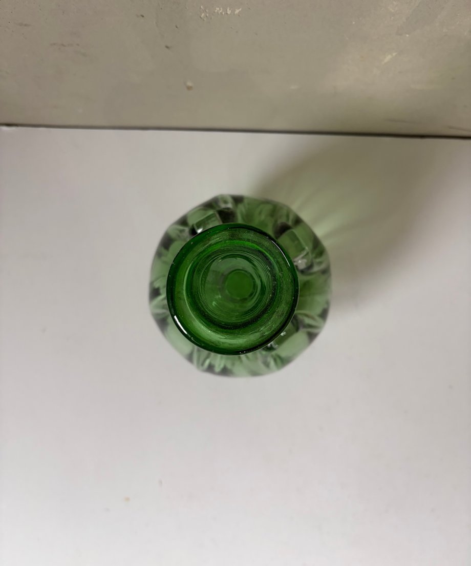 69e5aa352358c6542401143d