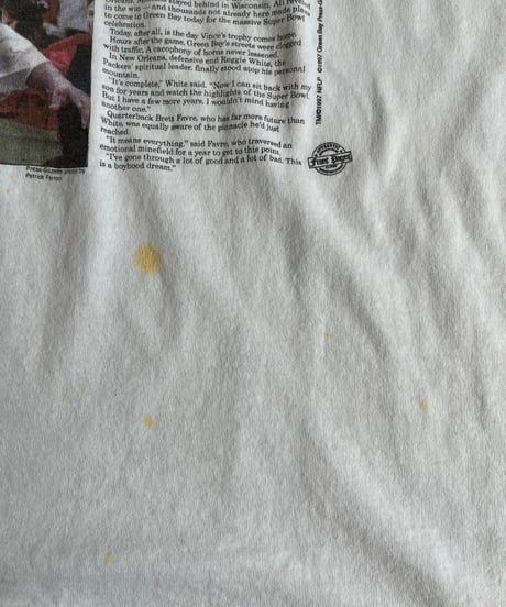 【USED】 Fruit of the Loom News Paper T-Shirt /240824-024