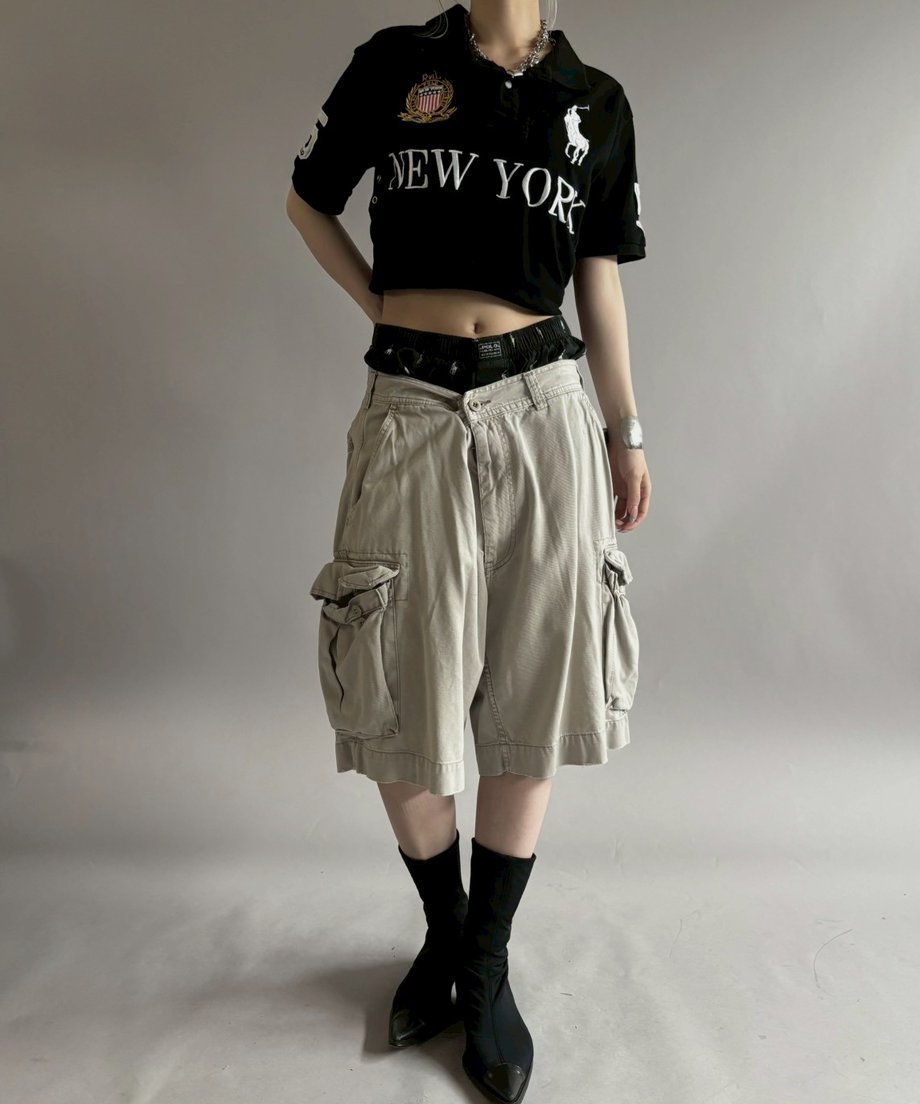 69fb035cb46a376553d7c258