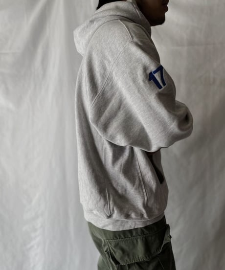 【USED】   Champion Reverse Weave Hoodie GK1/211007-048
