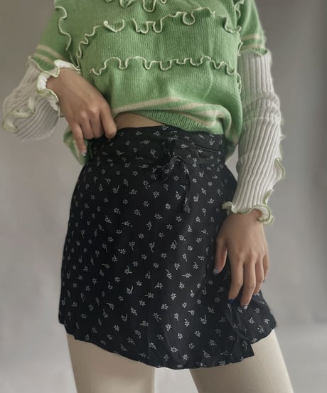 【USED】 Flower Patterned Poly Mini Skirt / 230323-003