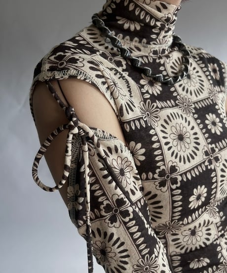 【USED】 Flower Patterned Sleeve Convertible Tight Long One-Piece /241130-003