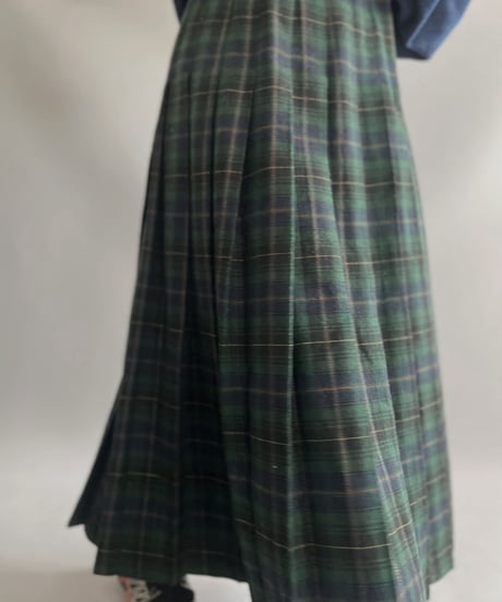 【USED】 Tartan Check Tucked Wool Skirt /231021-008