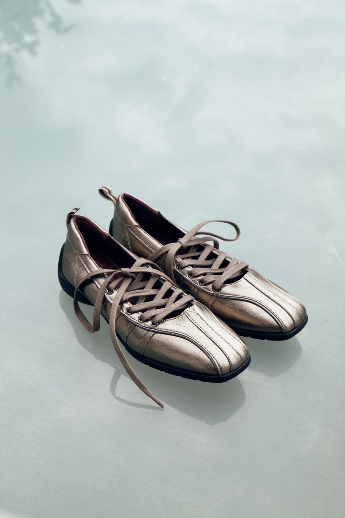 靴 ROCKFISH BLISS LACEUP SNEAKERS ROCKFISH WEATHERWEAR】 BLISS LACEUP SNEAKERS V2