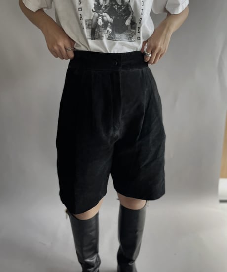 【USED】  Leather By Wilsons Leather Short Pants / 221029-023