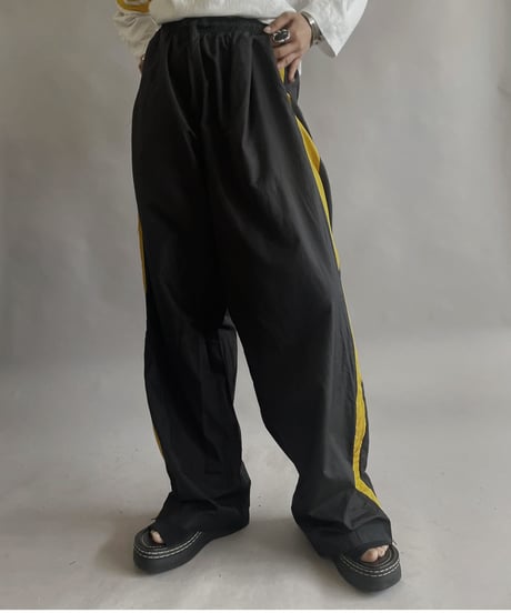 【USED】 Nike Nylon Line Pants / 230422-015