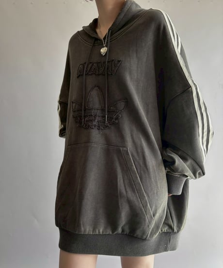 【USED】 adidas by AVAVAV Shoulder less Hoodie /251018-020