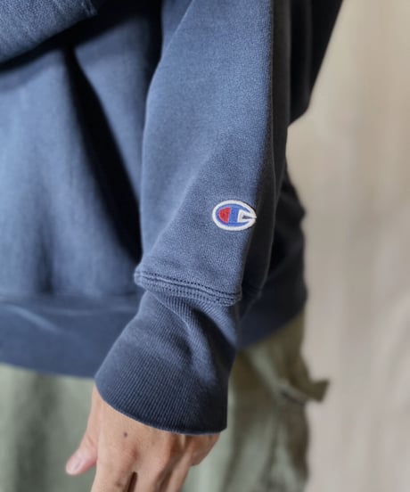 【USED】  Champion Reverse Weave Hoodie HERSHEY/210902-050