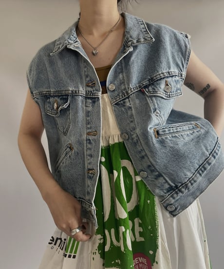 【USED】 Made in USA Levi's Cut Off Denim Vest/ 230727-022