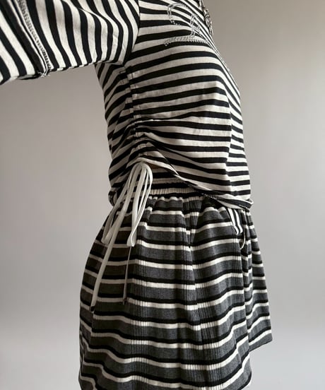 【RE;CIRCLE】 RE Border Off Shoulder Top /  250529-017