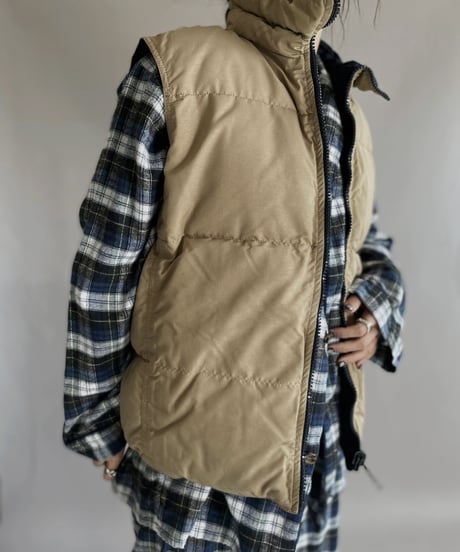【USED】 Reversible Down Vest Beige ⇄ Navy / 221224-005