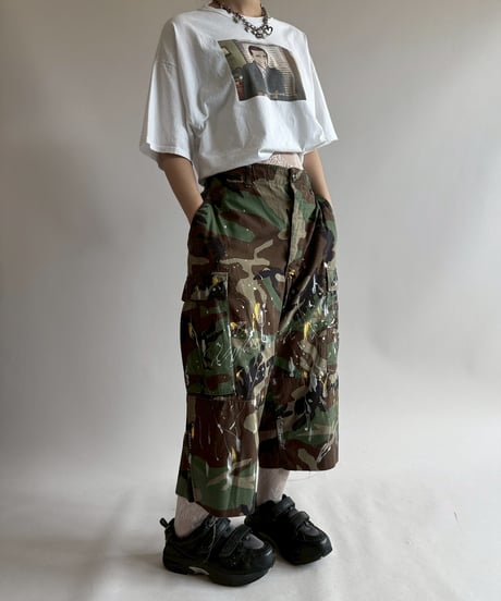【USED】 Fruit of the Loom Person Print T-Shirt / 250719-011