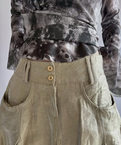 【USED】 Shiny Flared Mini Skirt / 251206-022