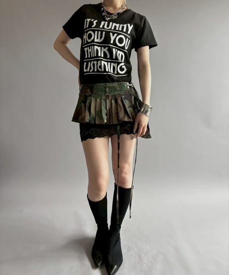 【USED】 RESIZED IT'S FUNNY HOW YOU THINK I'M LISTENING T-Shirt / 260627-004