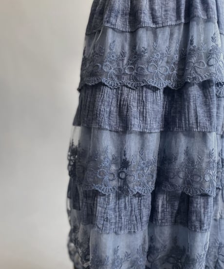 【USED】 Tiered Lace Long Skirt /220716-017
