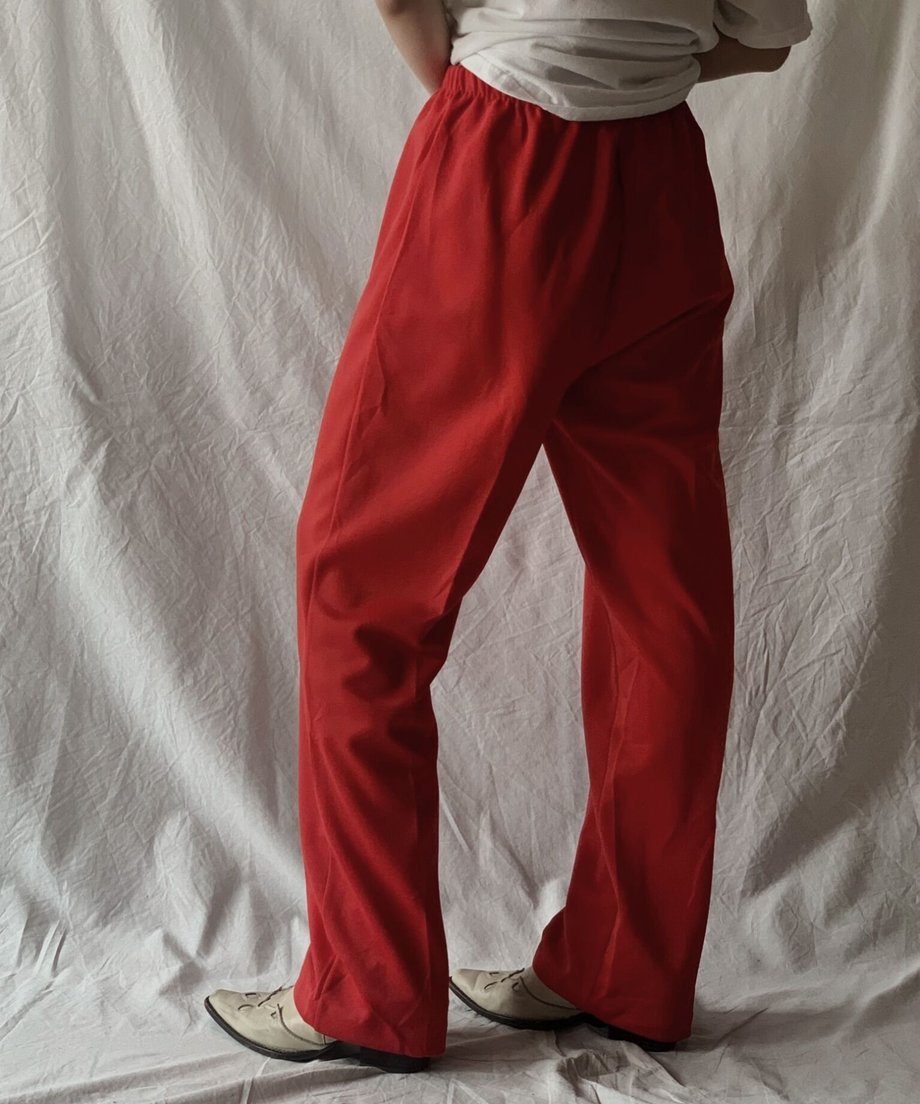 60b8a2ab48992116cec25efe