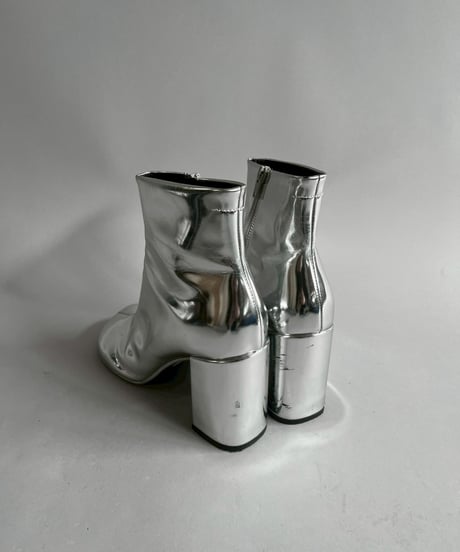 【USED】 MM6 Maison Margiela Silver Metallic Boots / 251027-004