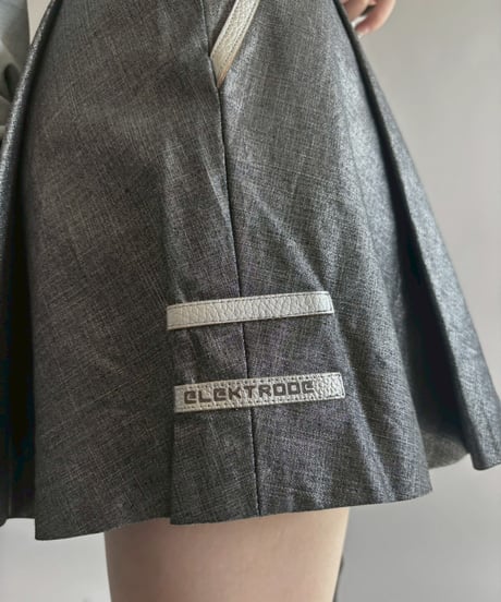 【USED】 Metallic Mini Skirt /251004-024
