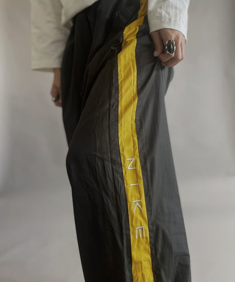 【USED】 Nike Nylon Line Pants / 230422-015