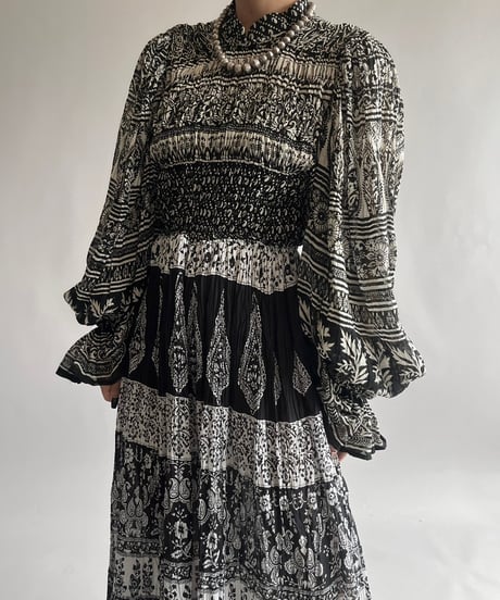 【RE;CIRCLE】 RE Indian Cotton Balloon Sleeved One-piece / 240912-008