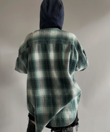 【USED】 Ombre Check Flannel Hoodie Shirt/ 231014-024